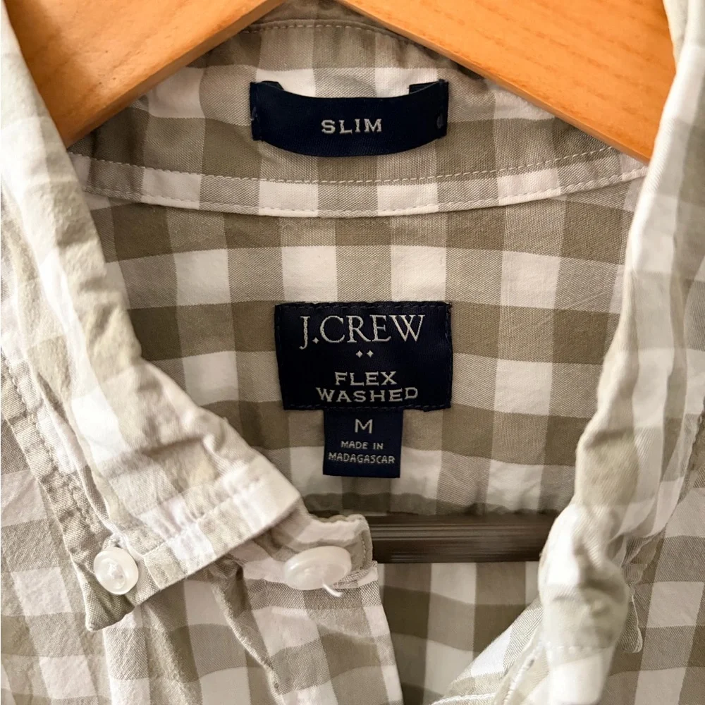 Men's J. Crew Button Down Shirt‎